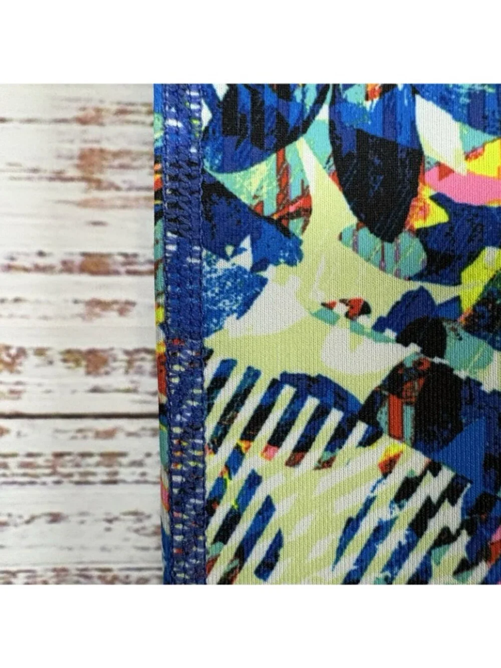 Gap Fit Multicolor Abstract Print Capri Leggings